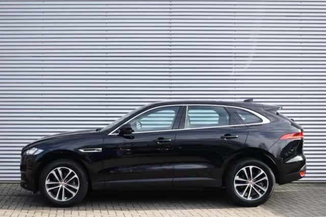 Jaguar F-Pace (2019) thumbnail 2