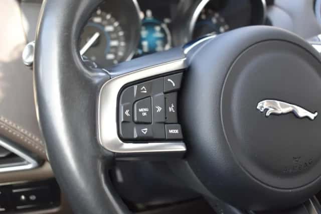 Jaguar F-Pace (2019) thumbnail 19