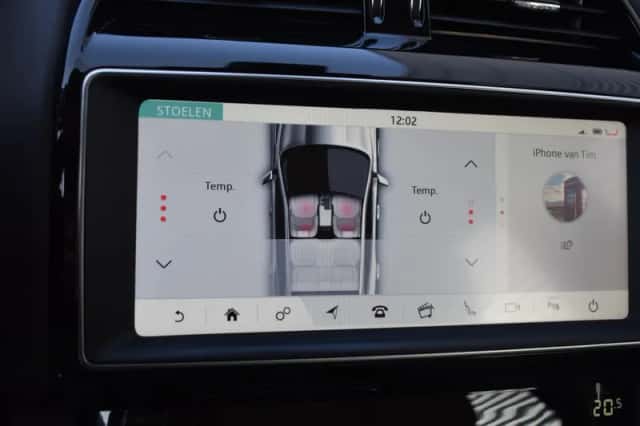 Jaguar F-Pace (2019) thumbnail 28