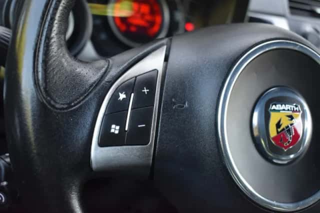 Fiat 500 (2009) thumbnail 19