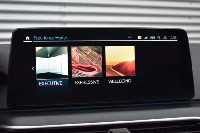 BMW 5-Serie (2023) thumbnail 62