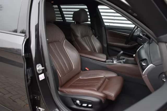 BMW 5-Serie (2023) thumbnail 64