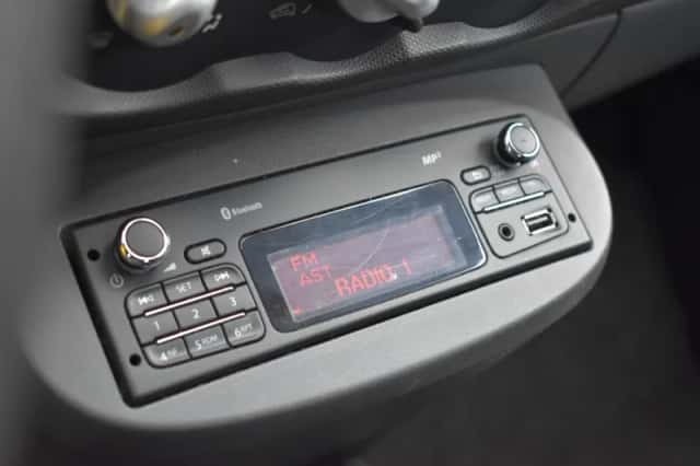 Renault Twingo (2013) thumbnail 22