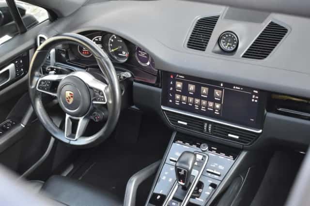 Porsche Cayenne (2021) thumbnail 21