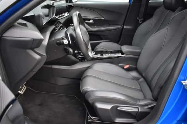 Peugeot 2008 (2022) thumbnail 14