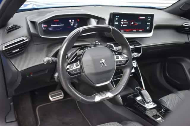 Peugeot 2008 (2022) thumbnail 16