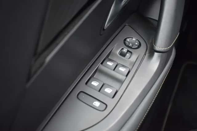 Peugeot 2008 (2022) thumbnail 21