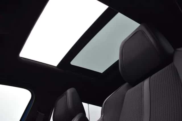 Peugeot 2008 (2022) thumbnail 38