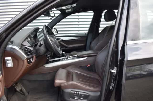 BMW X5 (2017) thumbnail 14
