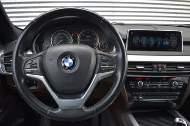 BMW X5 (2017) thumbnail 19