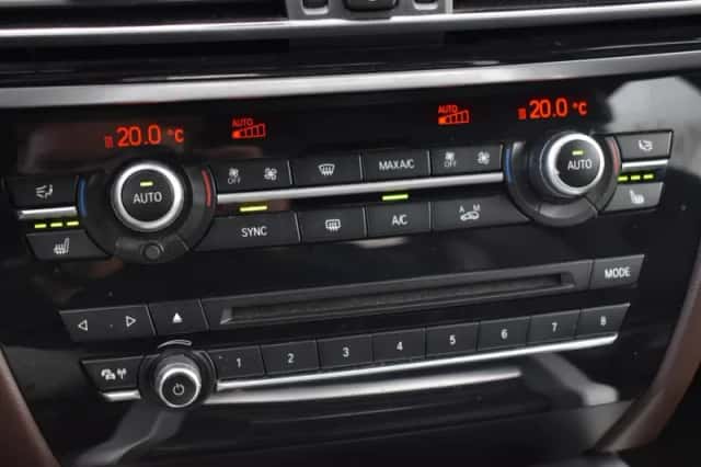 BMW X5 (2017) thumbnail 31