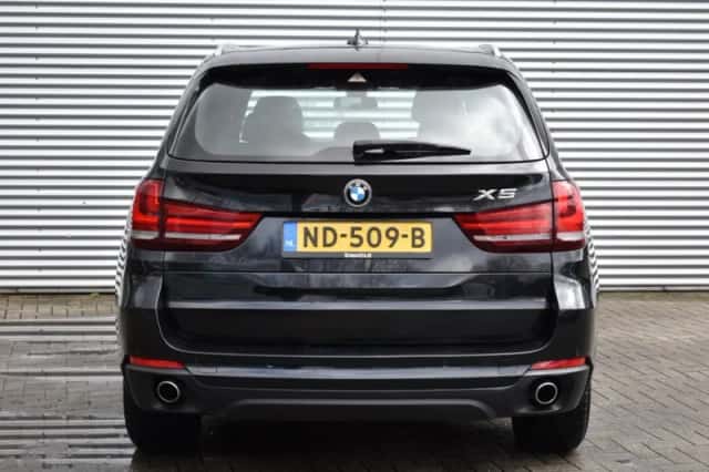 BMW X5 (2017) thumbnail 7