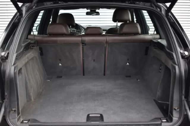 BMW X5 (2017) thumbnail 9