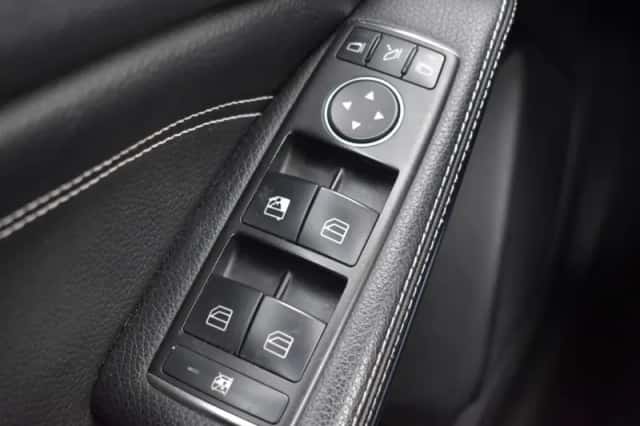 Mercedes-Benz A-Klasse (2013) thumbnail 11