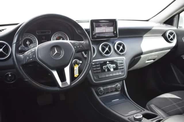 Mercedes-Benz A-Klasse (2013) thumbnail 15