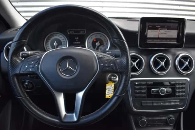 Mercedes-Benz A-Klasse (2013) thumbnail 18