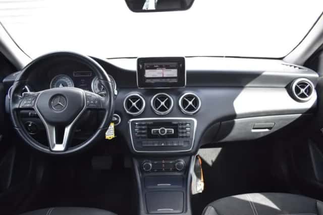 Mercedes-Benz A-Klasse (2013) thumbnail 22