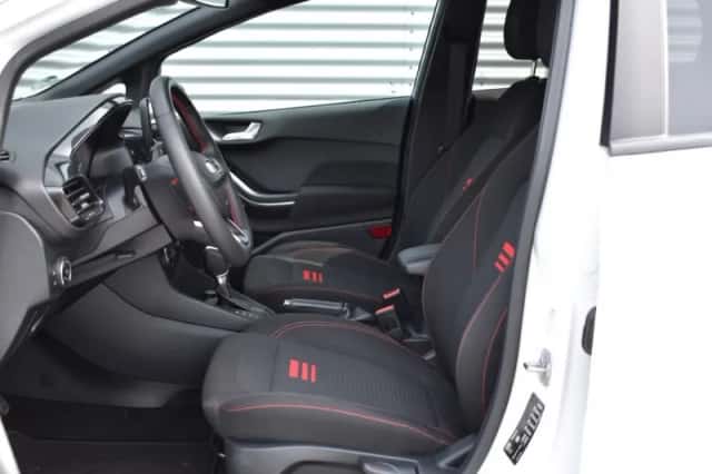 Ford Fiesta (2023) thumbnail 13