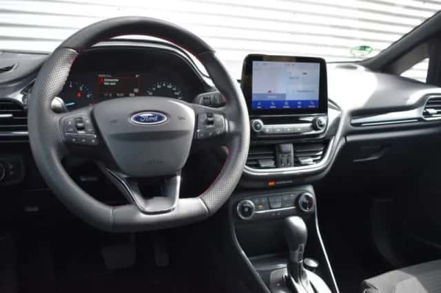 Ford Fiesta (2023) thumbnail 16