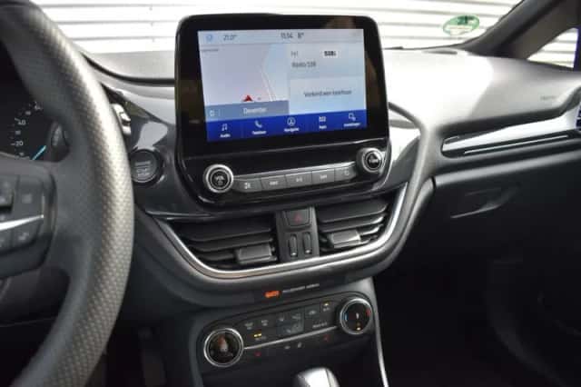 Ford Fiesta (2023) thumbnail 24