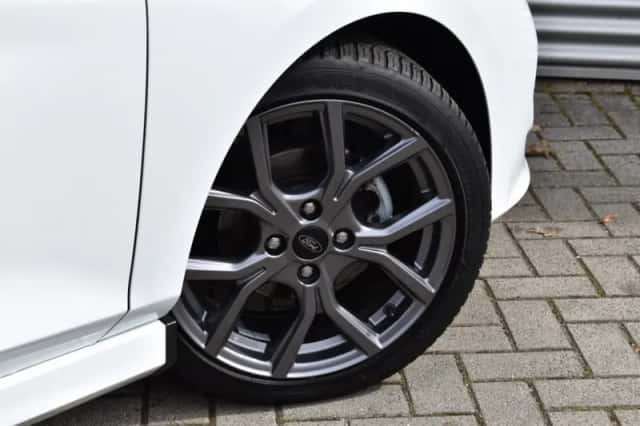 Ford Fiesta (2023) thumbnail 4