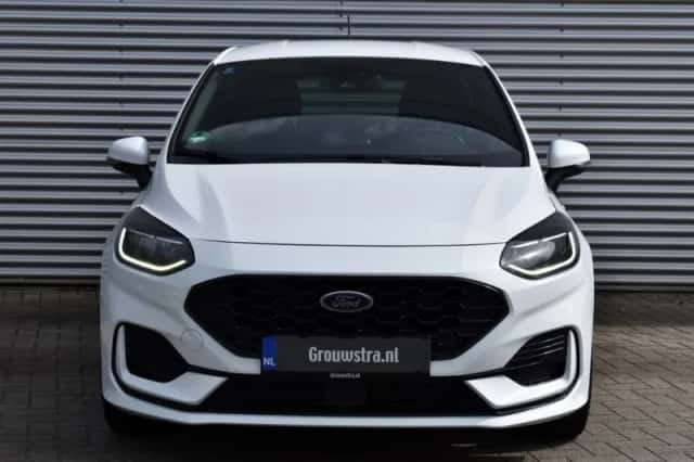 Ford Fiesta (2023) thumbnail 5