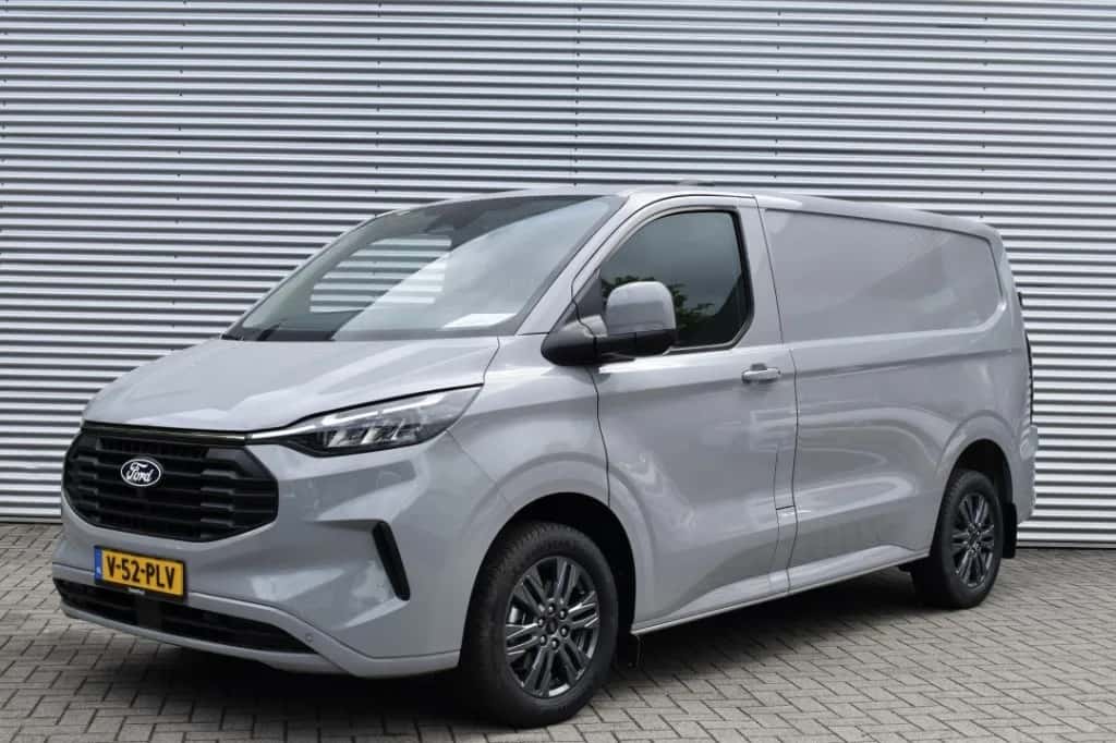 Ford Transit Custom (2025) — foto 1