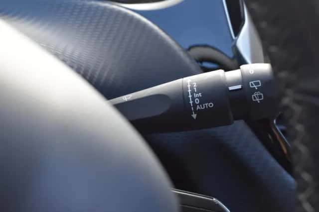 Peugeot 2008 (2013) thumbnail 25