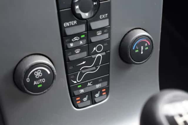 Volvo V50 (2007) thumbnail 25