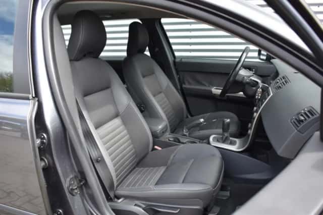Volvo V50 (2007) thumbnail 29