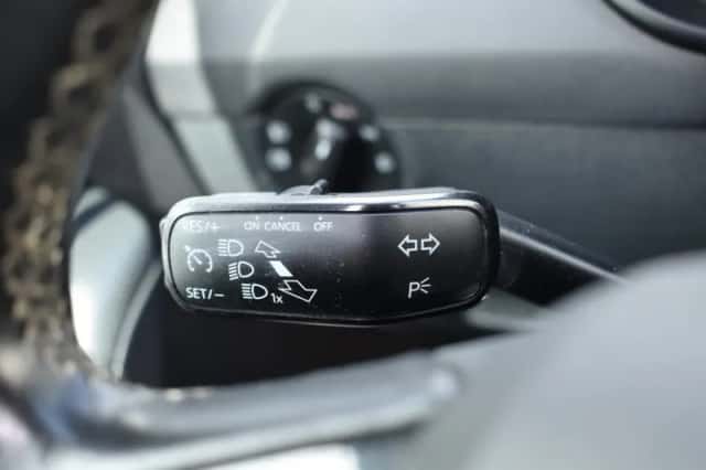 Škoda Octavia (2014) thumbnail 24
