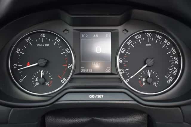 Škoda Octavia (2014) thumbnail 26