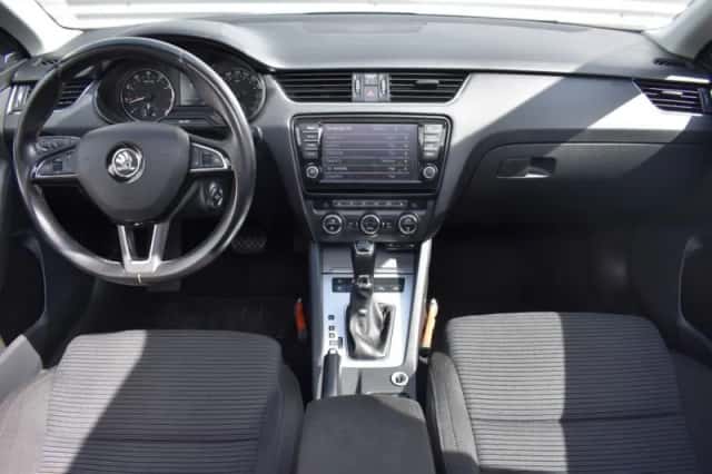Škoda Octavia (2014) thumbnail 29