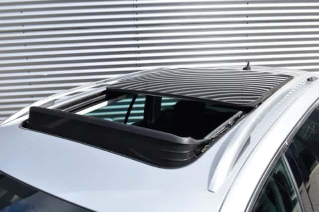 Škoda Octavia (2014) thumbnail 7