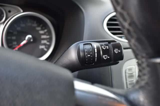 Ford Focus (2008) thumbnail 18