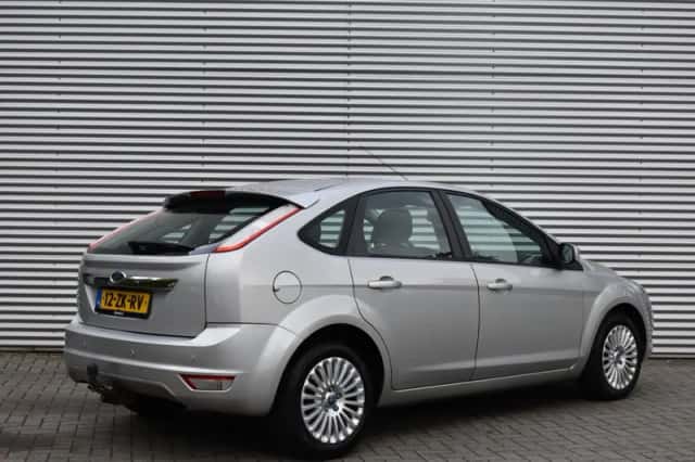 Ford Focus (2008) thumbnail 4
