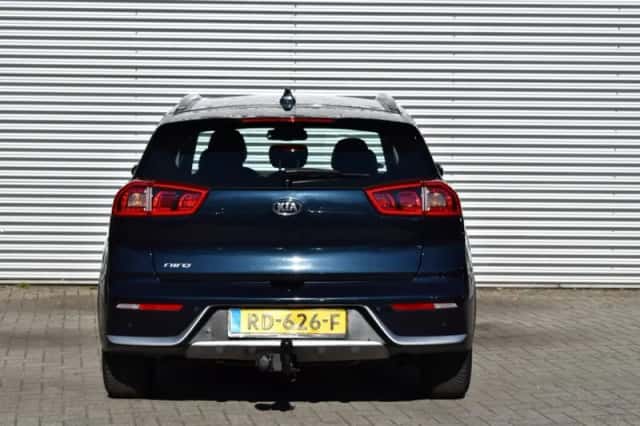 Kia Niro (2017) thumbnail 6