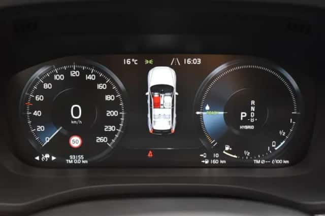 Volvo XC60 (2019) thumbnail 10