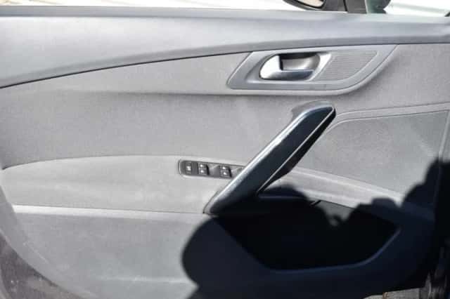 Peugeot 508 (2016) thumbnail 11