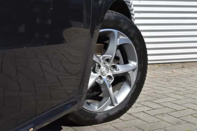 Peugeot 508 (2016) thumbnail 5
