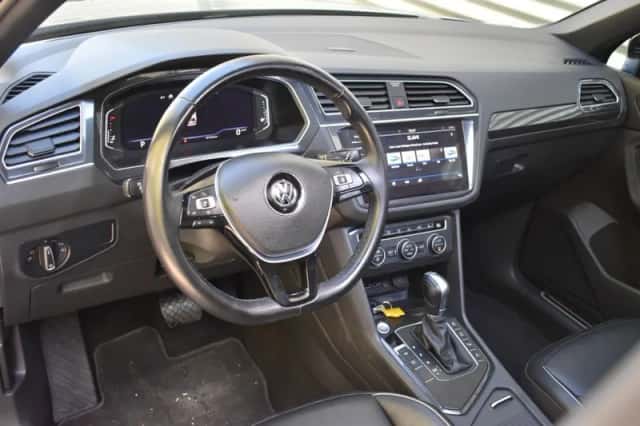 Volkswagen Tiguan (2019) thumbnail 17