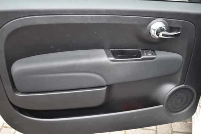 Fiat 500 (2021) thumbnail 10