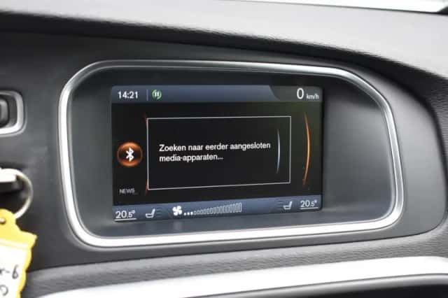 Volvo V40 (2014) thumbnail 28