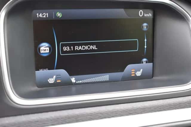 Volvo V40 (2014) thumbnail 29