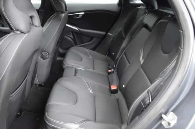 Volvo V40 (2014) thumbnail 30