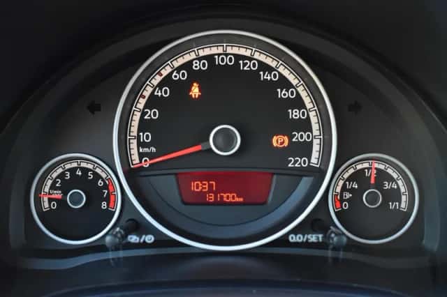 Volkswagen Up (2018) thumbnail 19