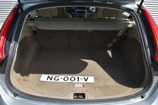 Volvo V60 (2013) thumbnail 11