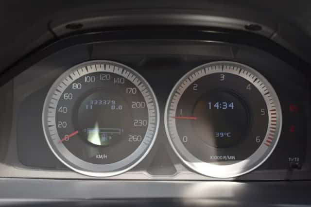 Volvo V60 (2013) thumbnail 23