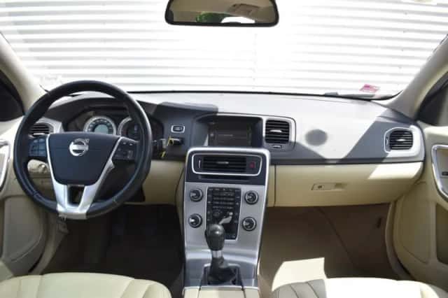 Volvo V60 (2013) thumbnail 26