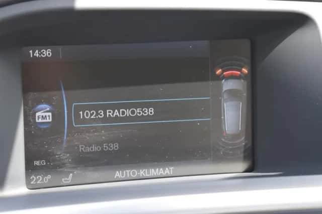 Volvo V60 (2013) thumbnail 32